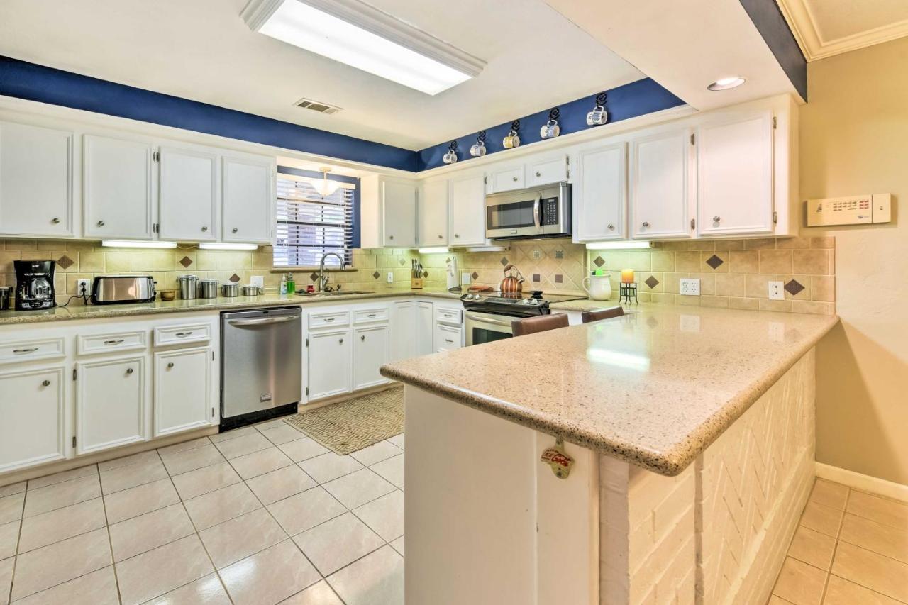Quiet Lake Conroe Townhome With 2 Boat Slips! Willis Exterior foto
