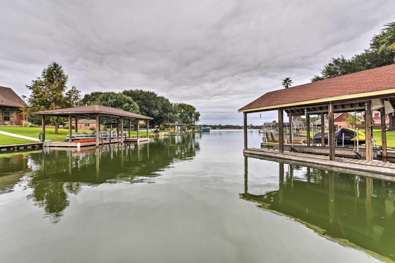 Quiet Lake Conroe Townhome With 2 Boat Slips! Willis Exterior foto